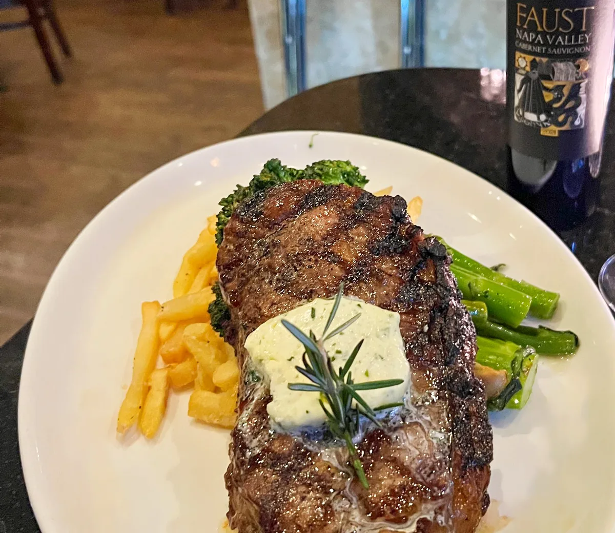 NY Strip at Vincenzo